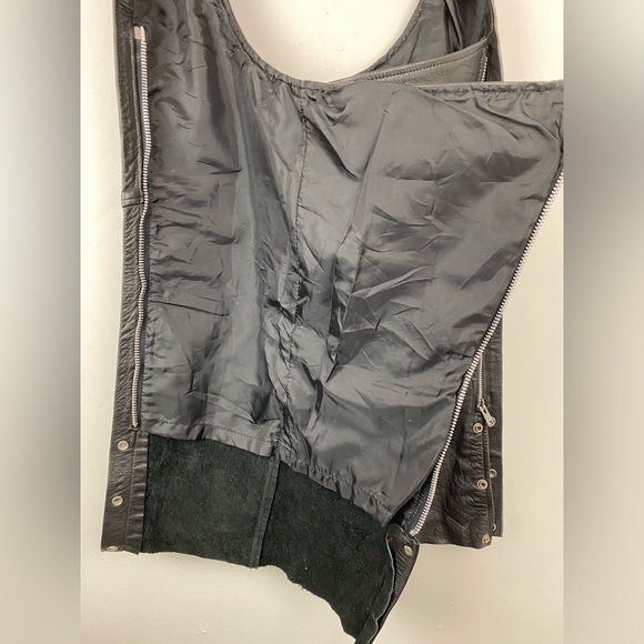 S Collection size Large Black Leather Motorcycle Riding Chaps - Picture 8 of 9